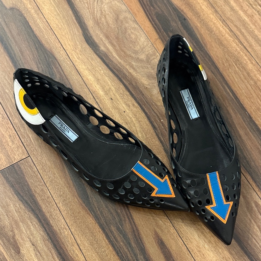 Prada Black and Blue Arrow Flats 38.5